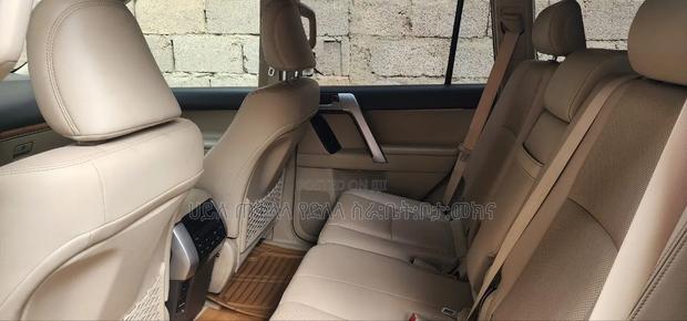 Toyota Land Cruiser Prado 2019 Maroon