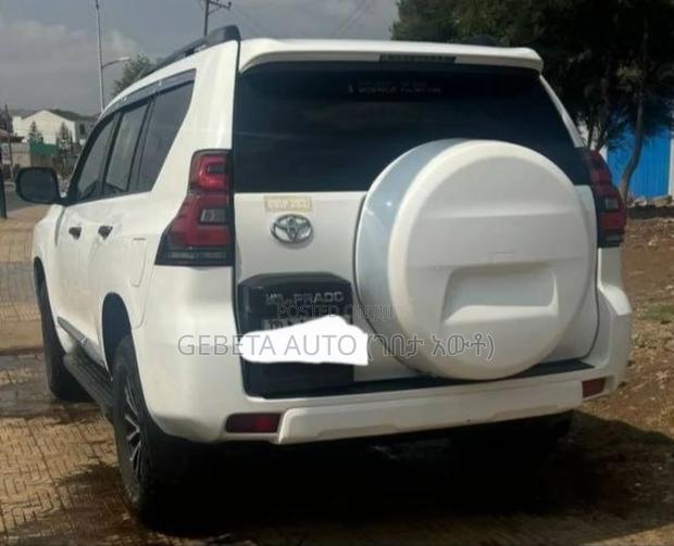 Toyota Land Cruiser 2018