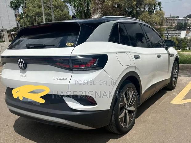 Volkswagen ID.4 2022 White
