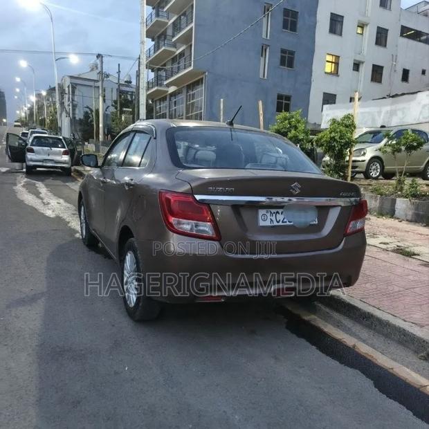 Suzuki Dzire 2022 Gray