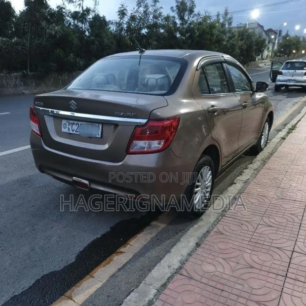 Suzuki Dzire 2022 Gray