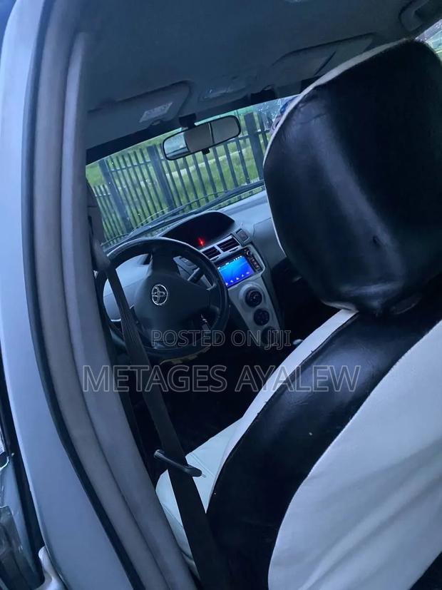 Toyota Yaris 2008 Silver