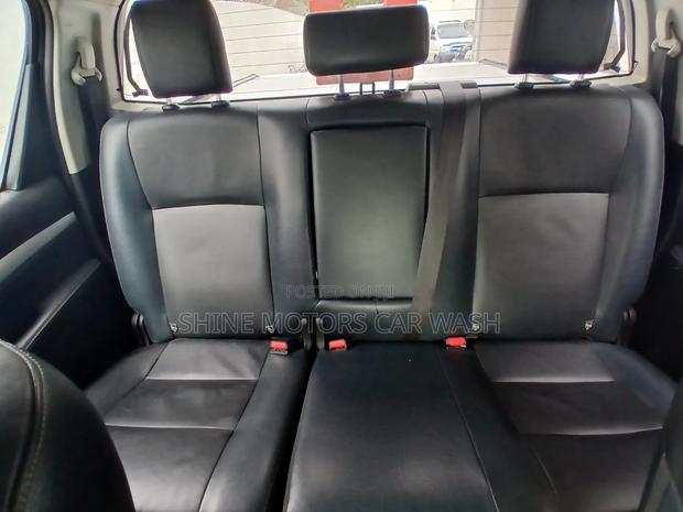 Toyota Hilux 2018 Silver