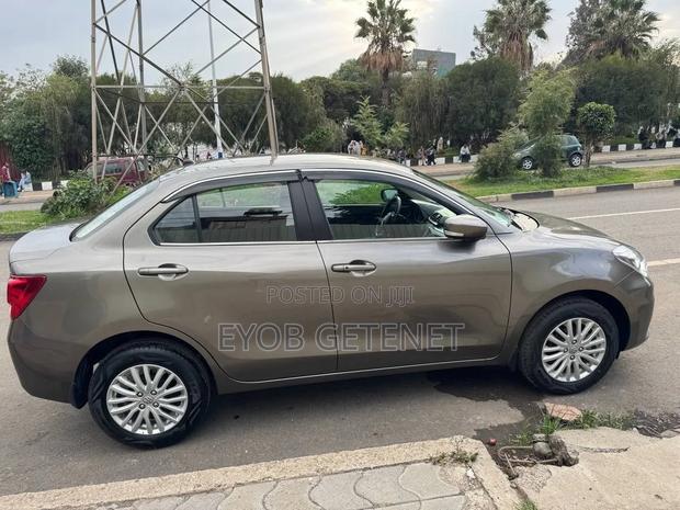 New Suzuki Dzire 2024 Gray
