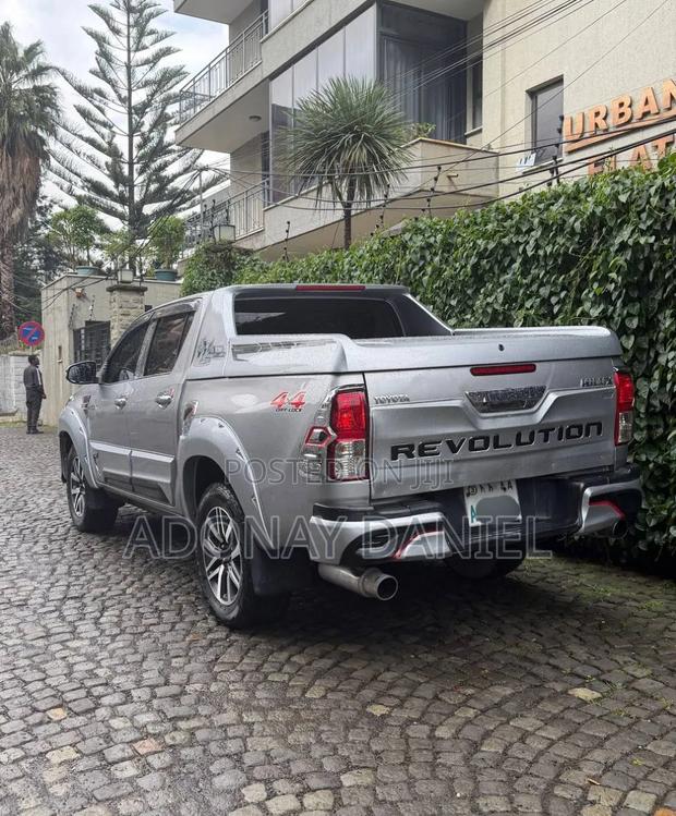 Toyota Hilux 2017 Silver