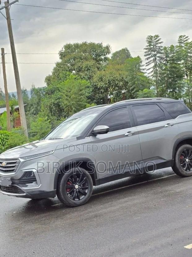 Chevrolet Captiva 2021 Gray