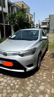 Toyota Yaris 2015 Silver for sale