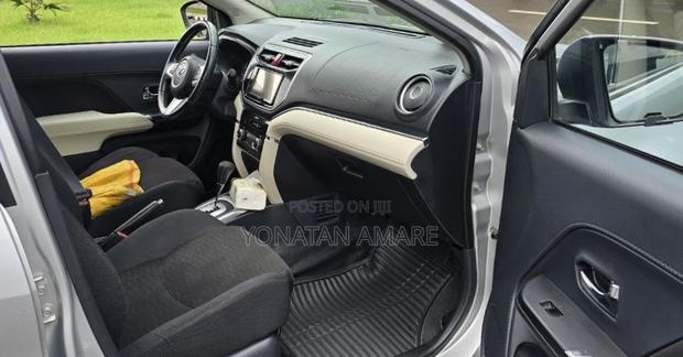 Toyota Rush 1.5 AWD 2021 Silver