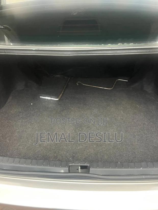 Toyota Corolla 2005 Gold