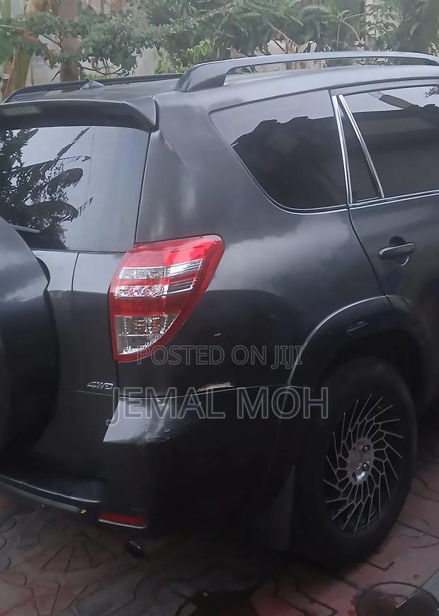 Toyota RAV4 1995 Gray