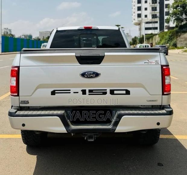 Ford F-150 2020 Silver