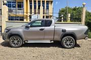 Toyota Hilux 2017 Silver for sale