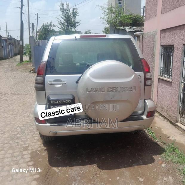 Toyota Land Cruiser Prado 2007 Silver