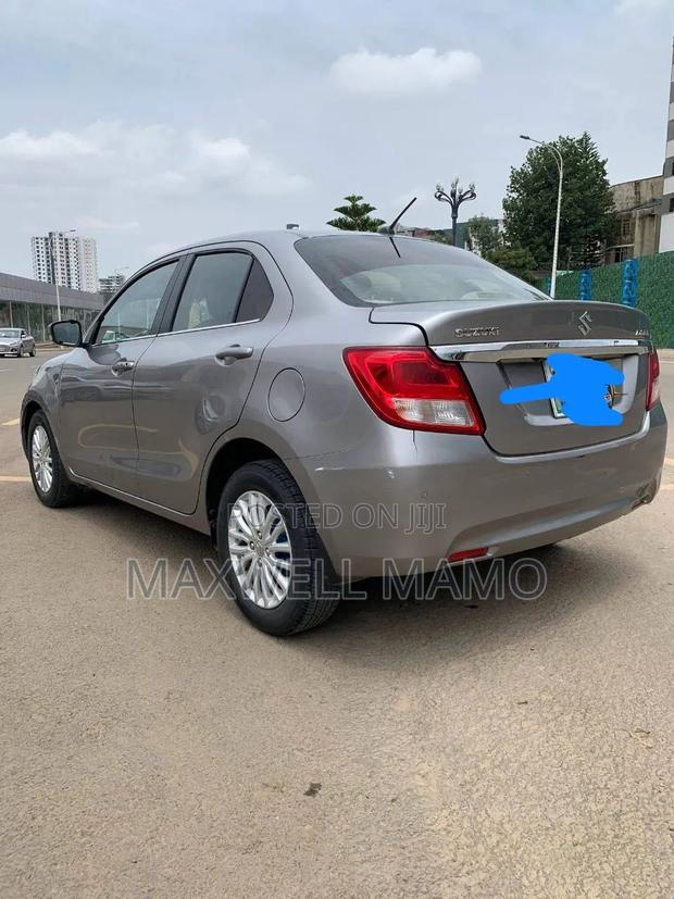 Suzuki Dzire 2022 Gray