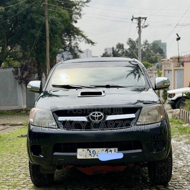 Toyota Hilux 2008 Black