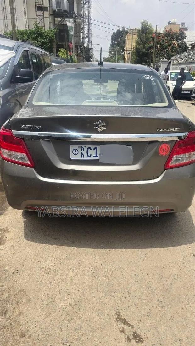Suzuki Dzire 2021 Silver