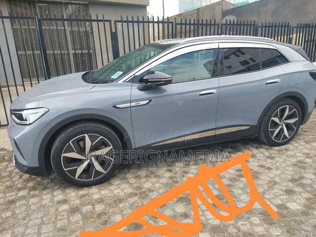 Volkswagen ID.4 2023 Gray