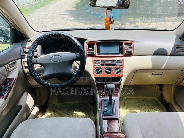 Toyota Corolla 2003 Silver