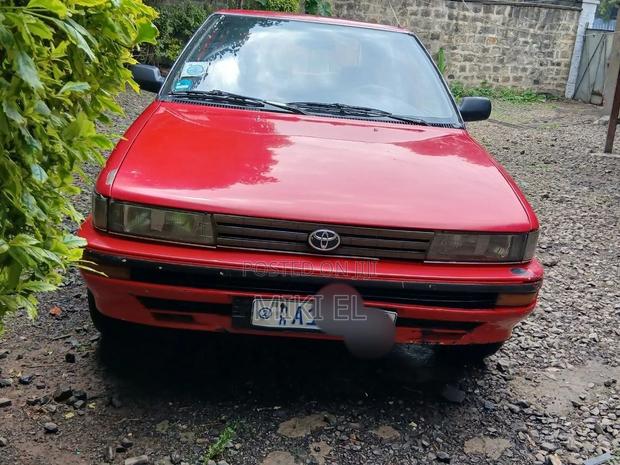 Toyota Corolla II 1.3 FWD 1991 Red