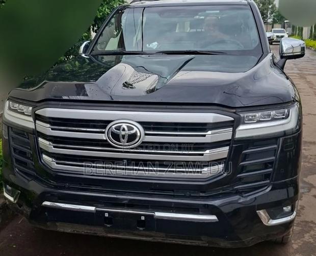New Toyota Land Cruiser 2024 Black