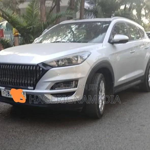 Mitsubishi Airtrek 135 kW FWD 2023 Ivory