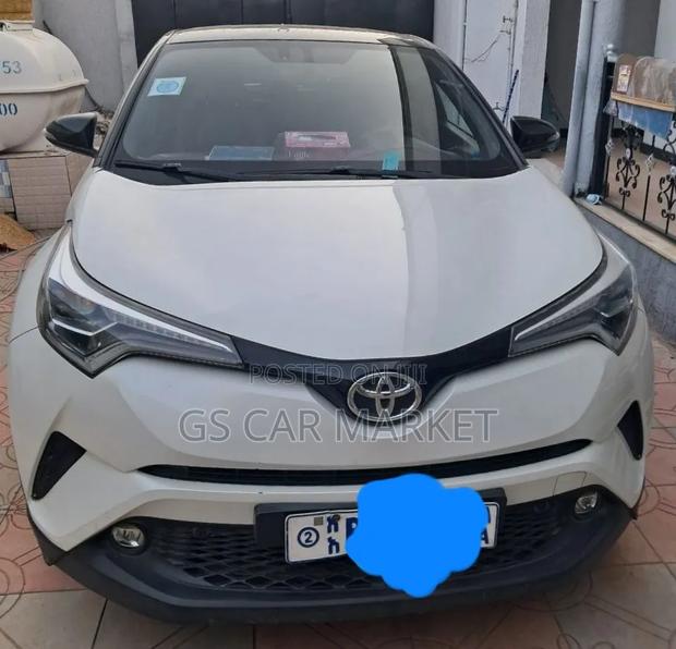 Toyota C-HR Limited FWD 2020 White