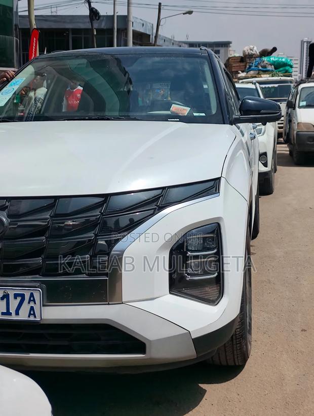 Hyundai Creta 2023 White