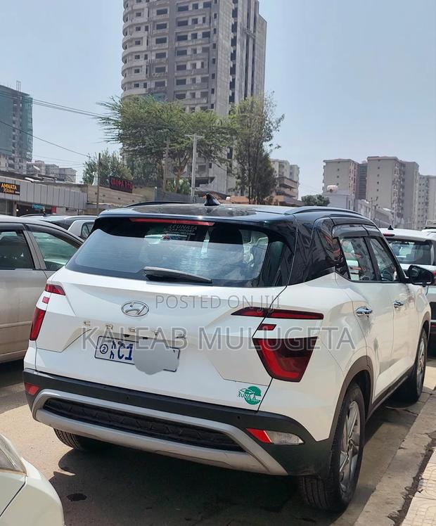 Hyundai Creta 2023 White