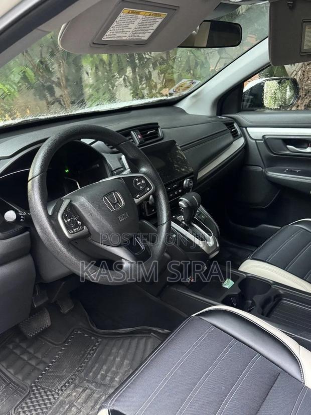 Honda CR-V 2021 White