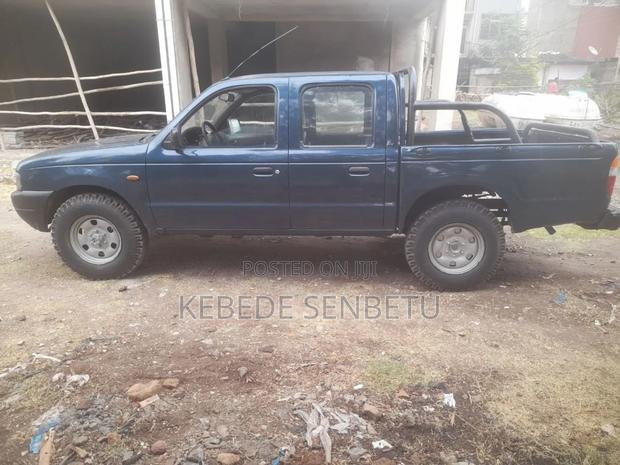 Ford F-150 Automatic 2002 Blue