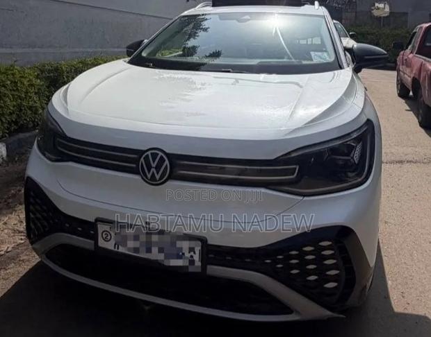Volkswagen ID.6 2024 White
