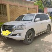 Toyota Land Cruiser 2014 White for sale
