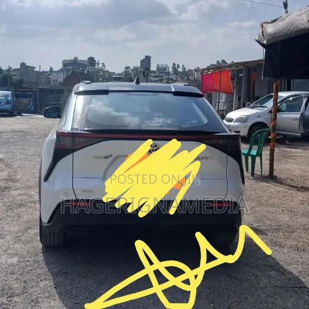 Toyota bZ4X 2023 White