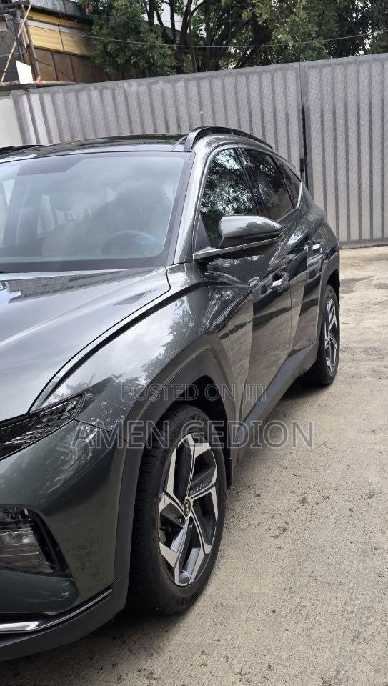 Hyundai Tucson 2022 Gray