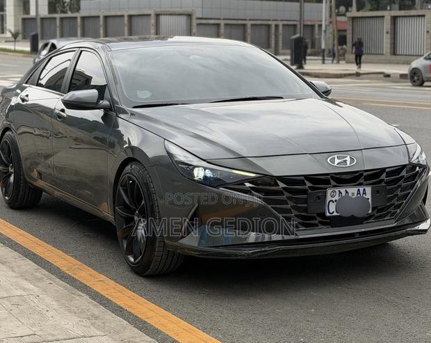 Hyundai Avante 2025 Gray