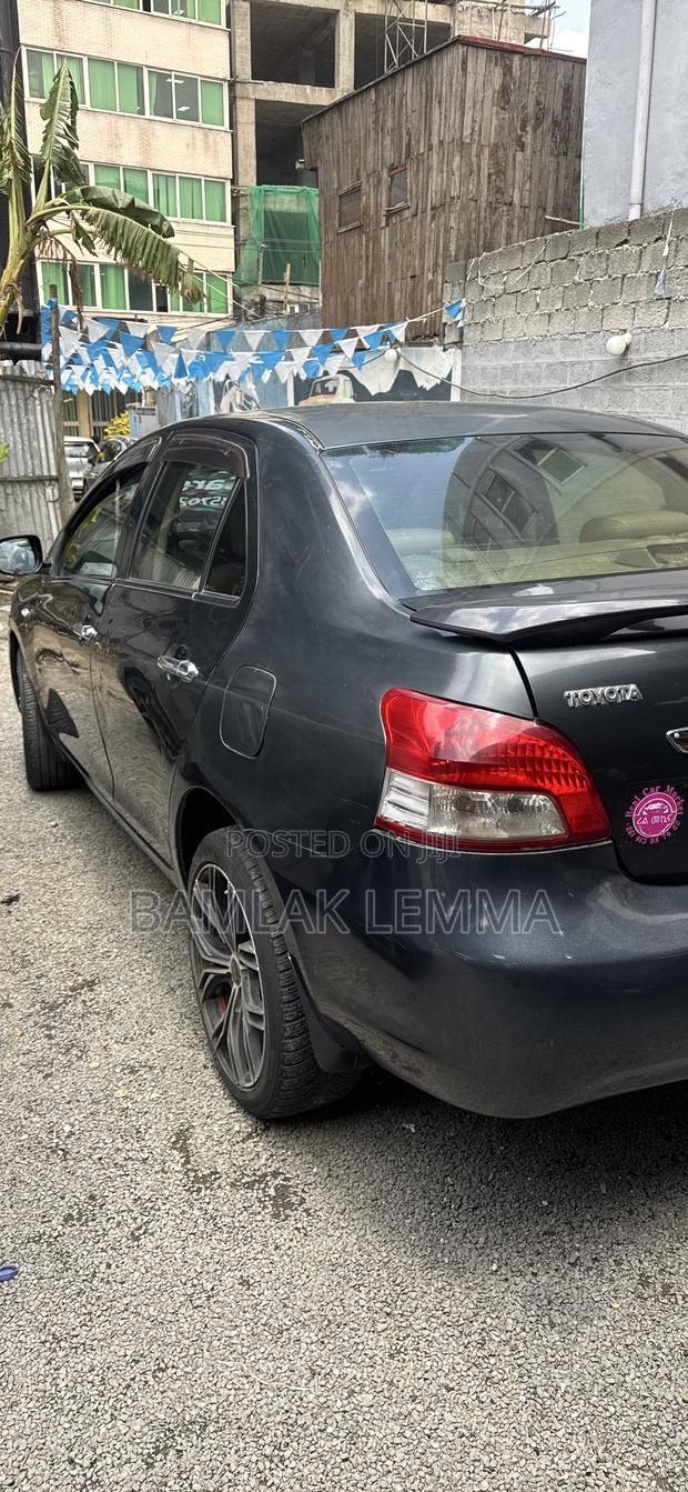 Toyota Yaris 2008 Black