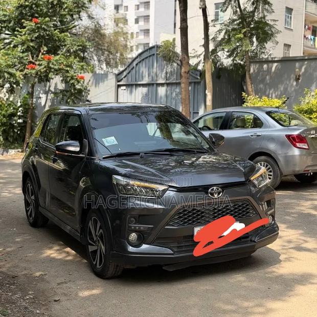 Toyota Raize 2022 Gray