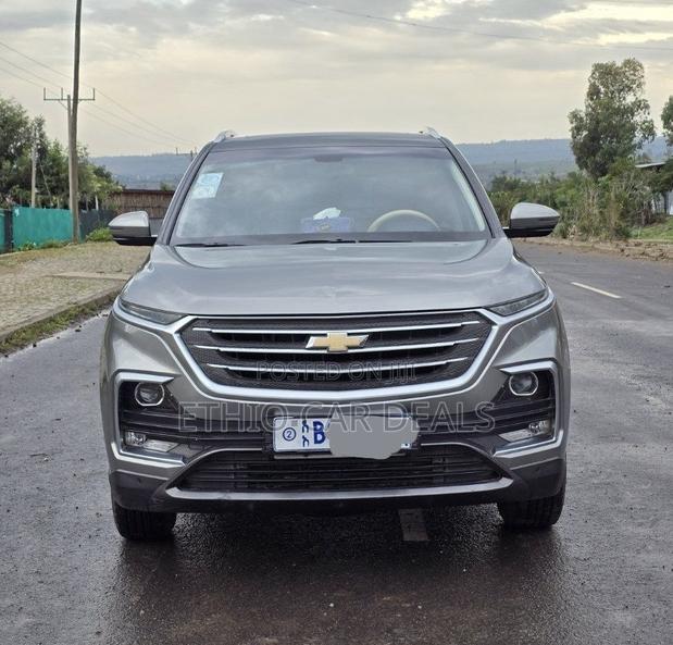 Chevrolet Captiva 2021 Gray