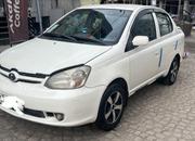 Toyota Platz 1.0 FWD 2004 White for sale