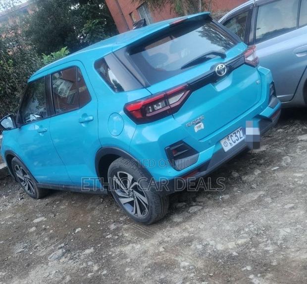 Toyota Raize 2022 Blue