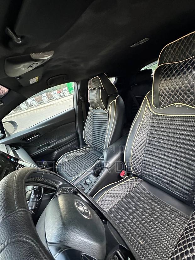 Toyota C-HR 2017 Black