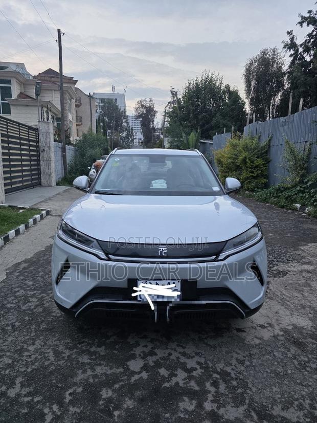BYD Yuan Up 2025 Ivory