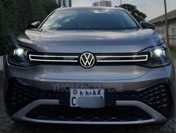 Volkswagen ID.6 2024 Beige
