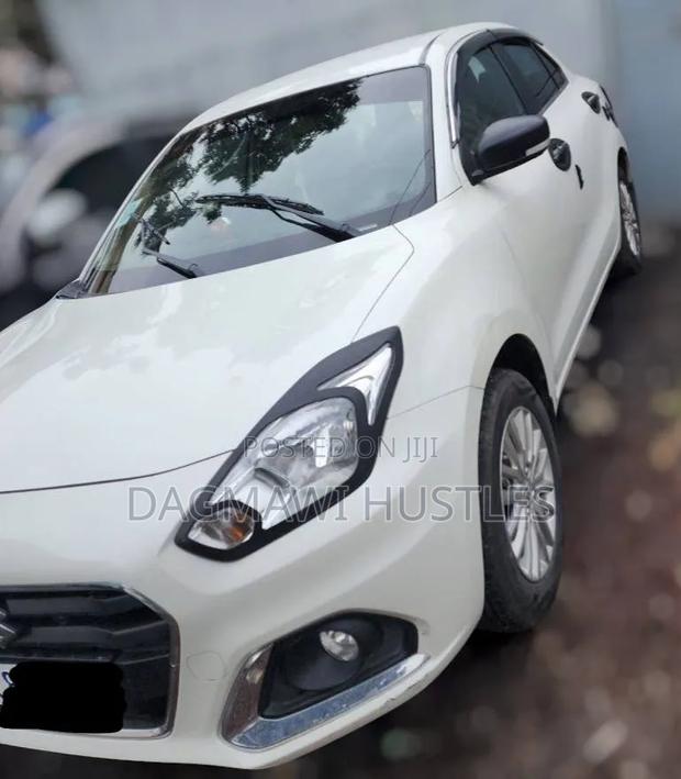 Suzuki Dzire 2023 White