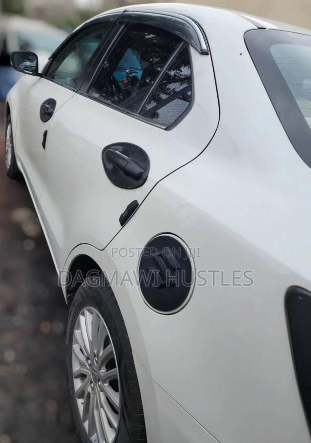 Suzuki Dzire 2023 White