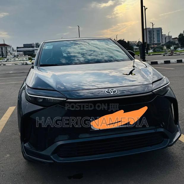 Toyota bZ4X 2023 Black