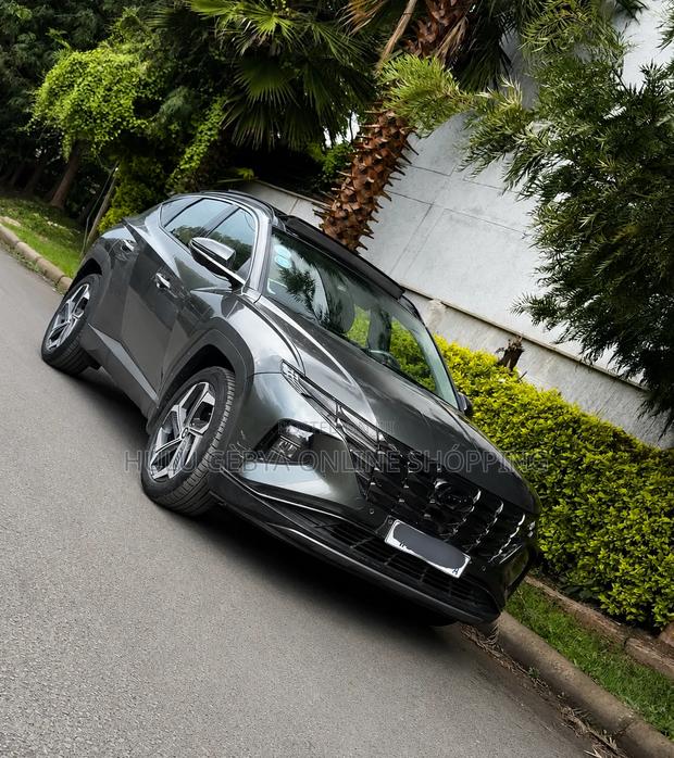 Hyundai Tucson 2022 Gray