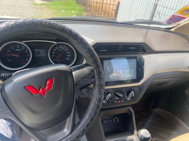 Wuling Hongguang S1 2022 White