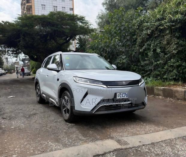 BYD Yuan Up 2025 Gray