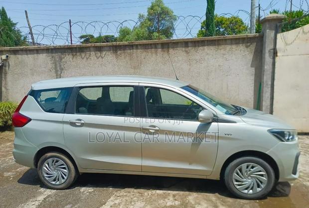 Suzuki Ertiga 2021 Gray
